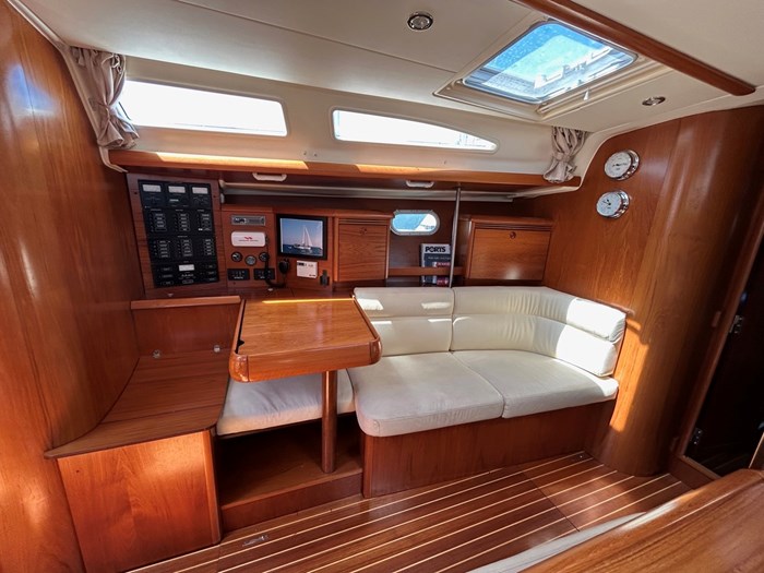 2004 Jeanneau Sun Odyssey Photo 22 sur 28