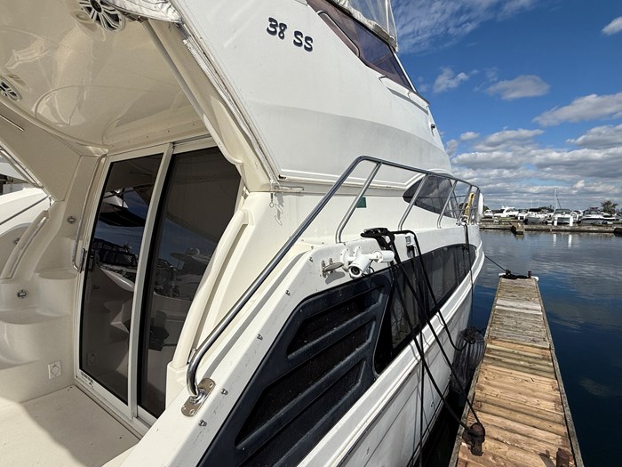 2006 Carver 38 Super Sport Photo 11 sur 69