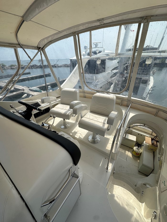 2006 Carver 38 Super Sport Photo 17 sur 69