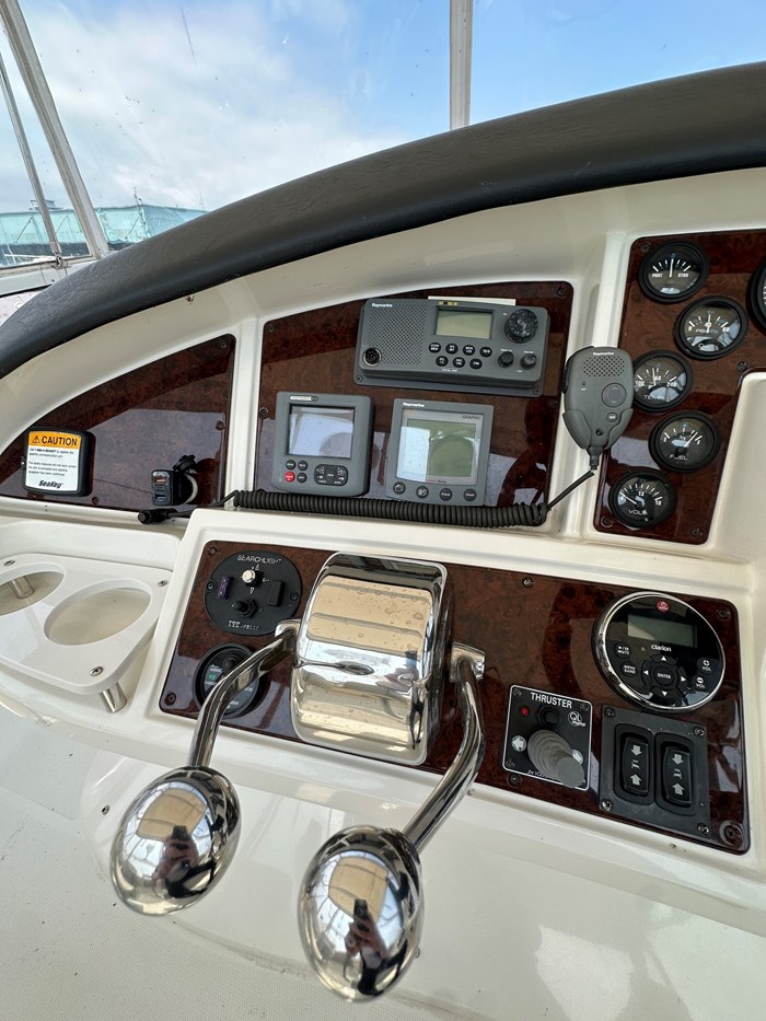 2006 Carver 38 Super Sport Photo 24 sur 69
