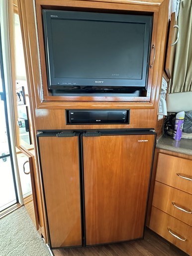 2006 Carver 38 Super Sport Photo 43 sur 69