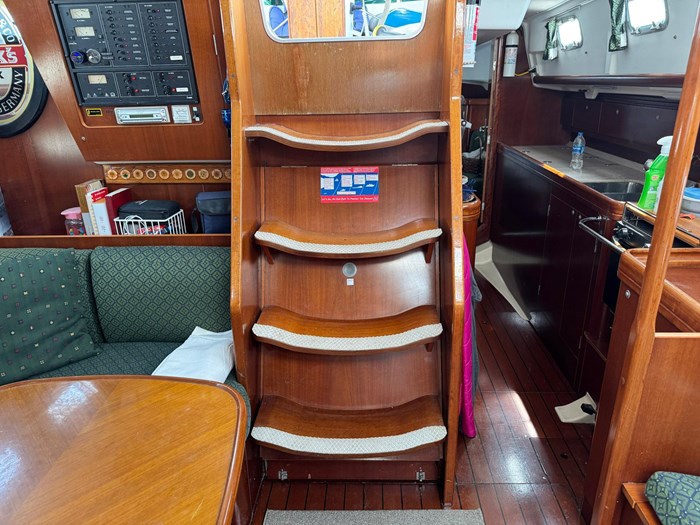 2002 Beneteau 42 Center Cockpit Photo 33 sur 66