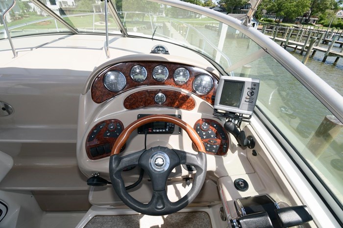 2005 Sea Ray 280 Sundancer Photo 6 sur 15