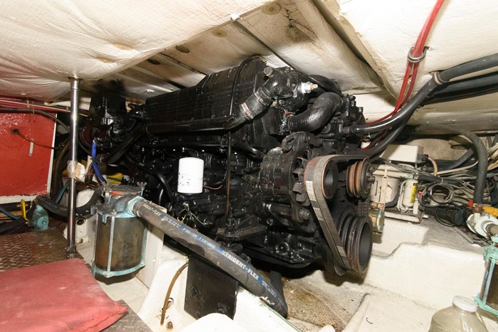 1992 Bayliner 4588 Motoryacht Photo 14 sur 15
