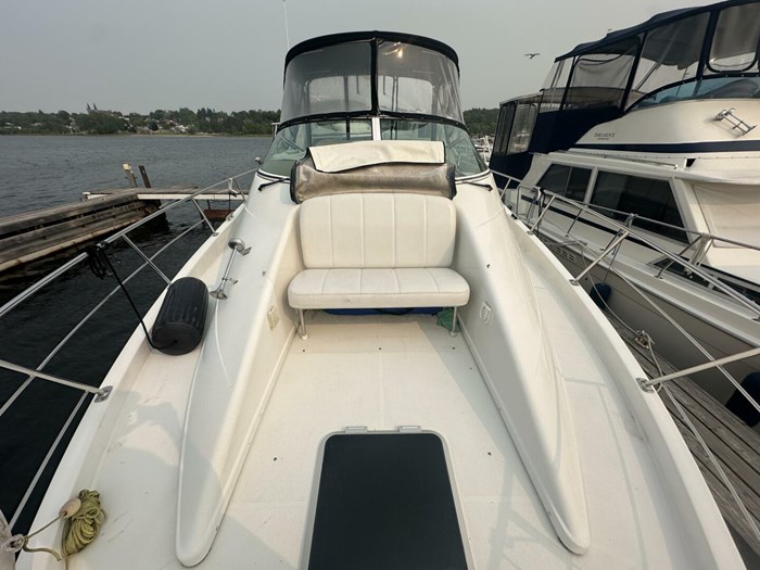 2004 Carver 360 Mariner Photo 16 sur 36