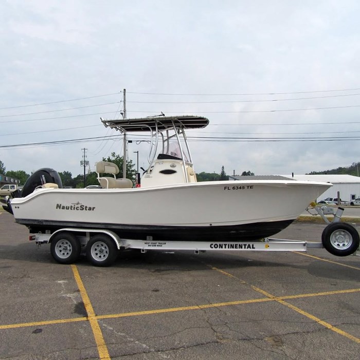 2022 NauticStar 2302 Legacy Photo 2 sur 28