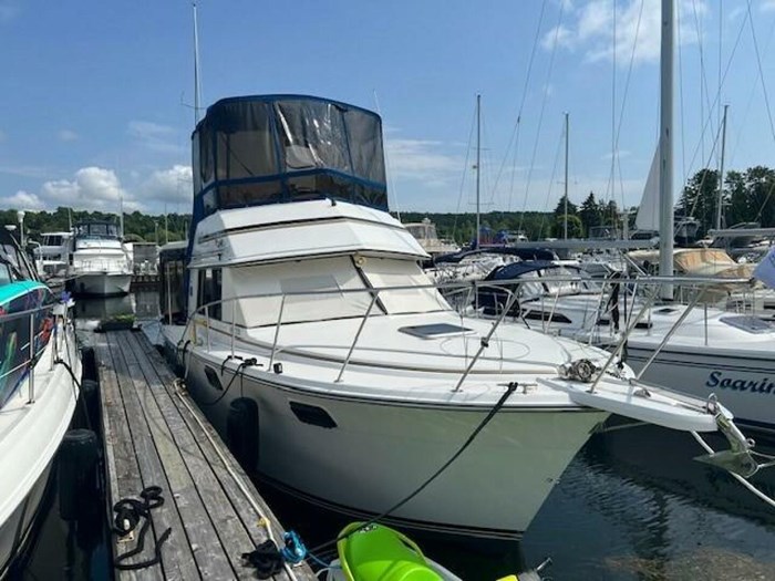 1989 Carver 3227 Convertible Photo 2 sur 31