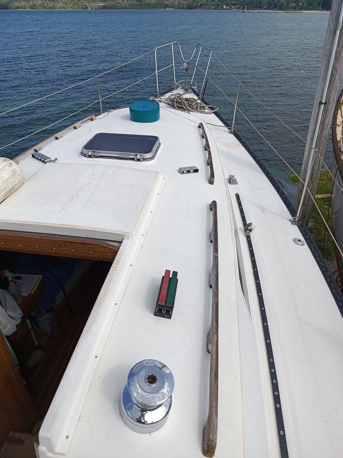 1988 Aloha Yachts 30 Photo 2 of 9