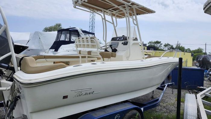 2016 Pioneer 197 Islander Photo 9 of 26