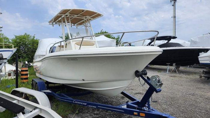 2016 Pioneer 197 Islander Photo 10 of 26