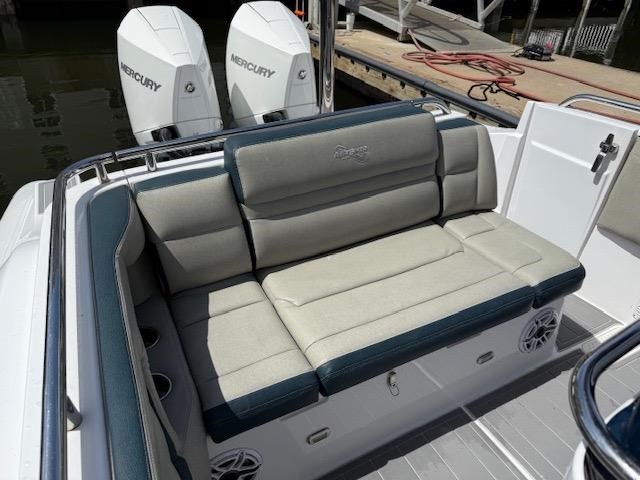 2021 Airship 340 RIB Photo 17 sur 22