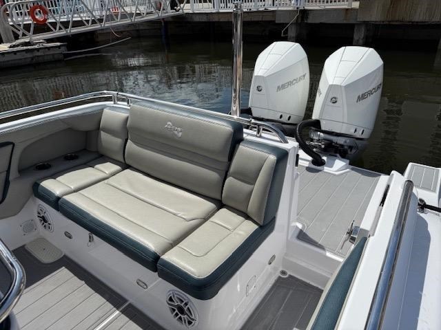 2021 Airship 340 RIB Photo 18 sur 22