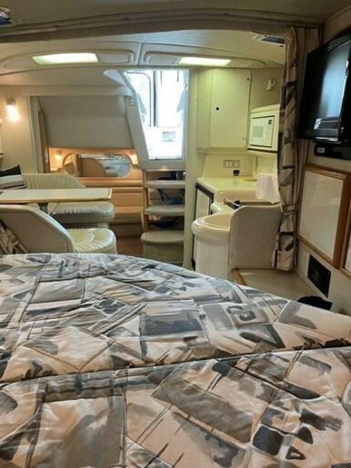 1997 Sea Ray 330 Sundancer Photo 30 sur 45