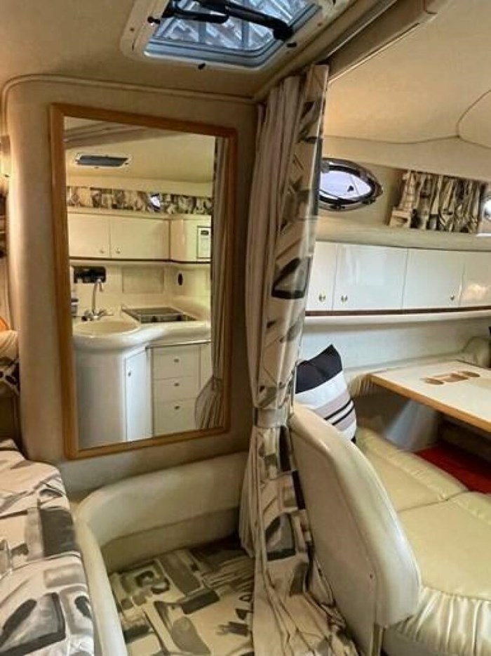 1997 Sea Ray 330 Sundancer Photo 31 sur 45