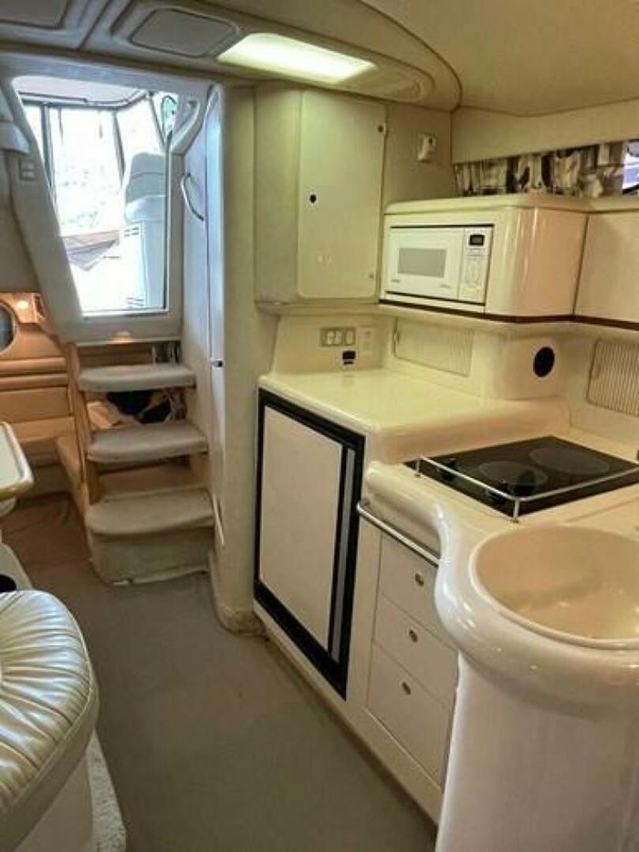 1997 Sea Ray 330 Sundancer Photo 23 sur 45