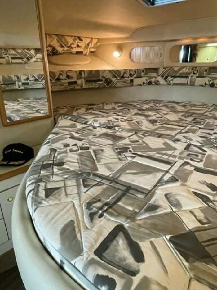 1997 Sea Ray 330 Sundancer Photo 34 sur 45