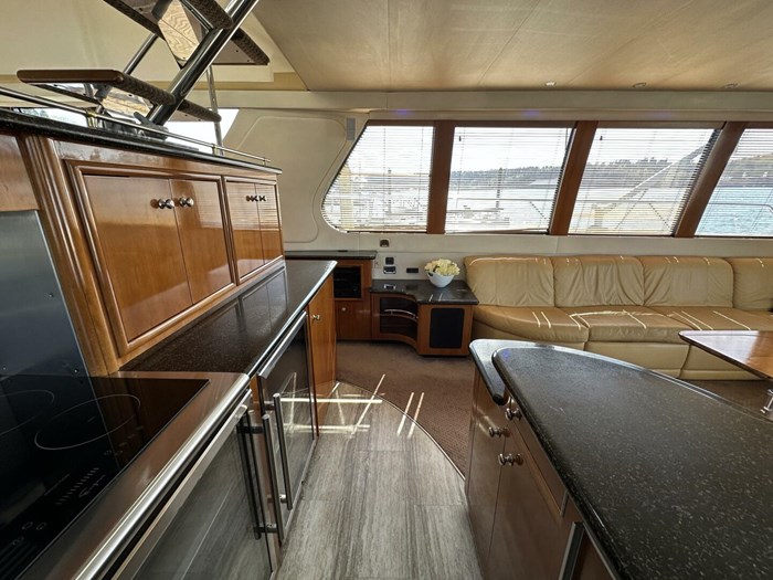2001 Carver 570 Voyager Pilothouse Photo 68 sur 114