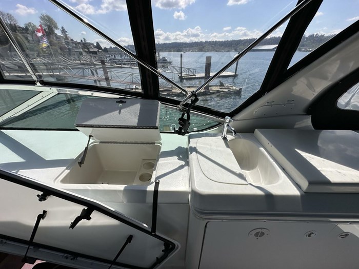 2001 Carver 570 Voyager Pilothouse Photo 45 sur 114