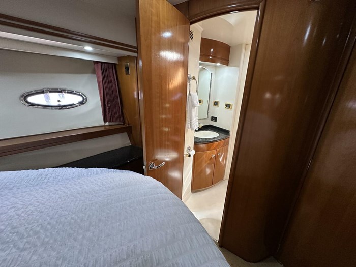 2001 Carver 570 Voyager Pilothouse Photo 33 sur 114