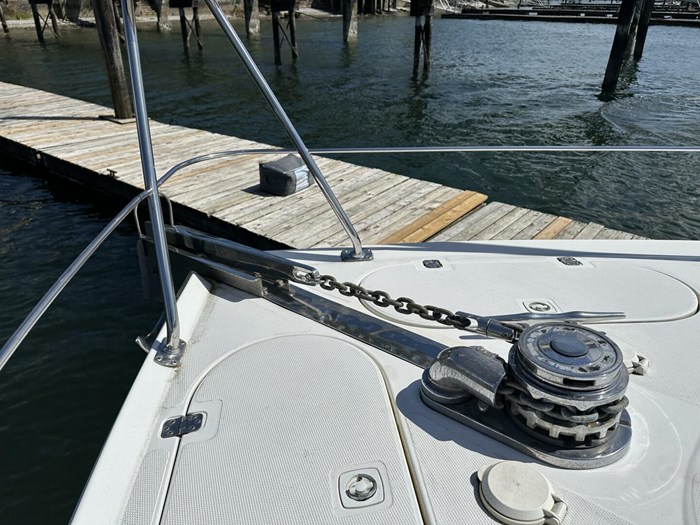 2001 Carver 570 Voyager Pilothouse Photo 14 sur 114