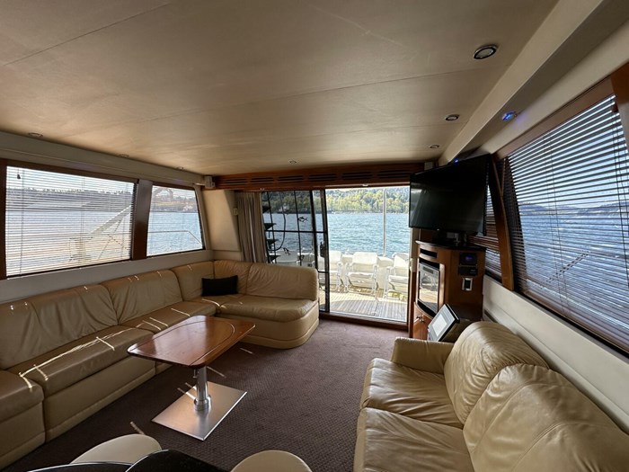 2001 Carver 570 Voyager Pilothouse Photo 60 sur 114