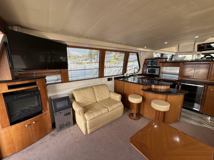 2001 Carver 570 Voyager Pilothouse Photo 61 sur 114