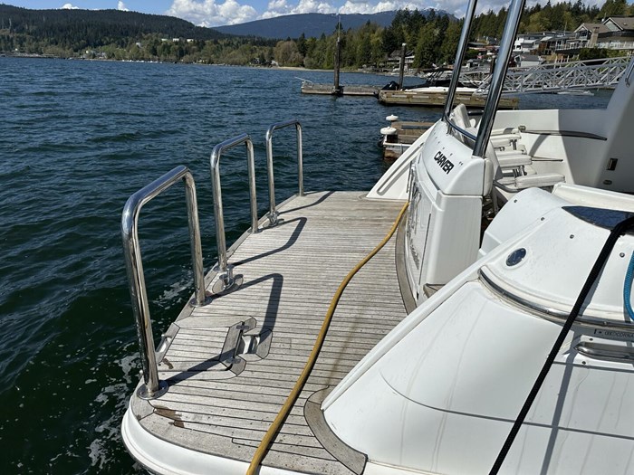 2001 Carver 570 Voyager Pilothouse Photo 108 sur 114