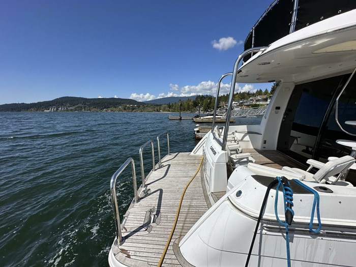 2001 Carver 570 Voyager Pilothouse Photo 109 sur 114
