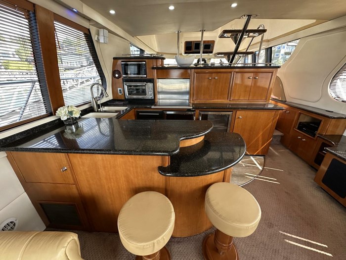 2001 Carver 570 Voyager Pilothouse Photo 64 sur 114