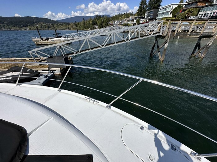 2001 Carver 570 Voyager Pilothouse Photo 112 sur 114