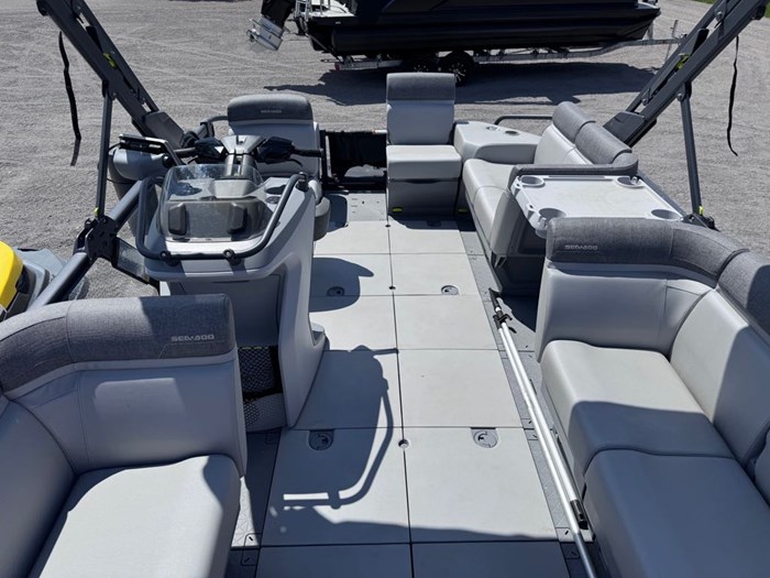 2023 Sea-Doo Switch Cruise 18' - 230HP Photo 5 sur 8