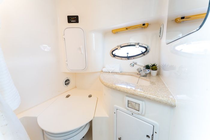 2008 Fountain 38 Sportfish Express Cruiser Photo 74 of 84