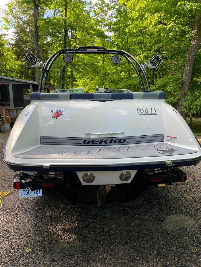 2016 Gekko Revo 7.1 Photo 2 of 8