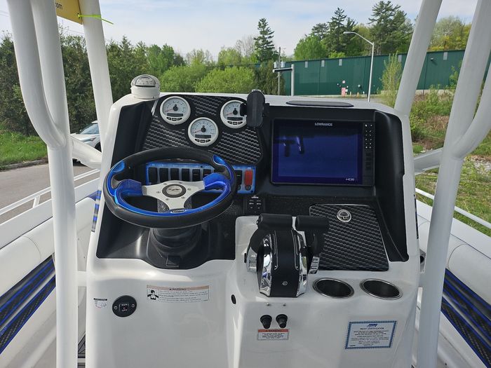 2018 Glasstream 280 Custom Photo 14 sur 21
