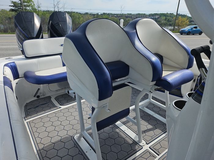 2018 Glasstream 280 Custom Photo 16 sur 21