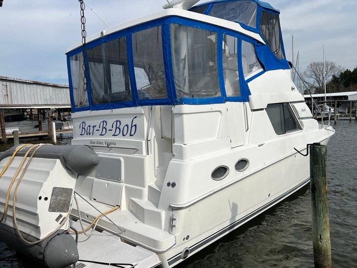 1997 Silverton 372 Motor Yacht Photo 5 sur 33