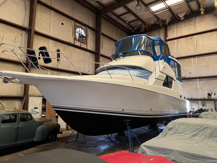 1997 Silverton 372 Motor Yacht Photo 8 sur 33