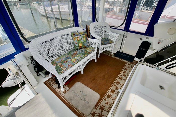 1997 Silverton 372 Motor Yacht Photo 20 sur 33