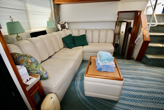 1997 Silverton 372 Motor Yacht Photo 23 sur 33
