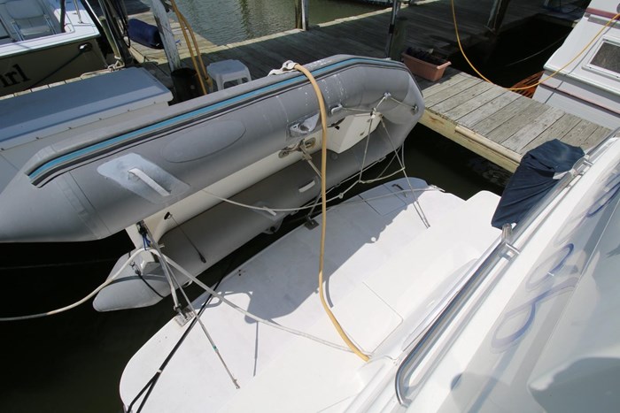 1997 Silverton 372 Motor Yacht Photo 12 sur 33