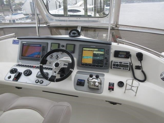 2008 Carver 47 Motor Yacht Photo 3 sur 29
