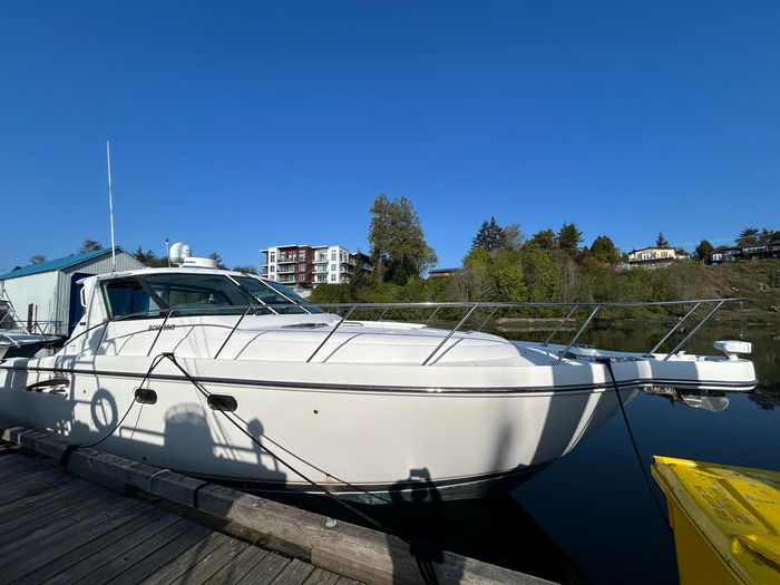 2005 Tiara 36 Sovran Photo 1 sur 21