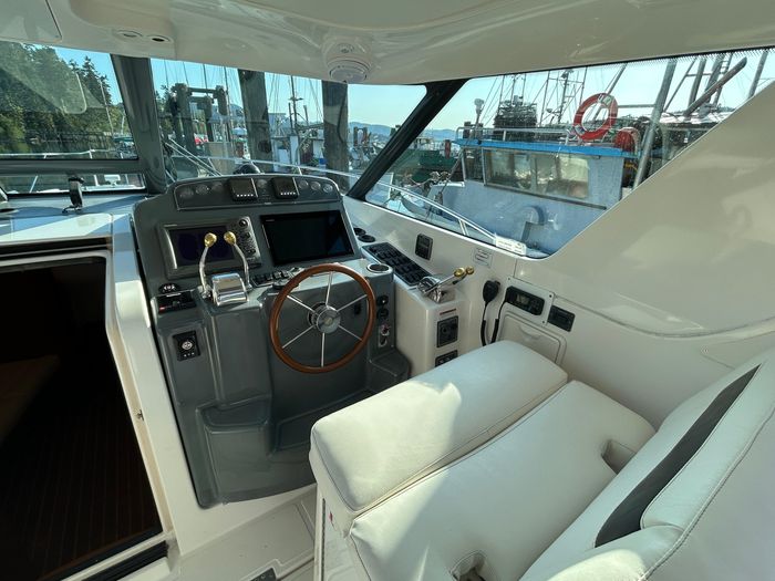 2005 Tiara 36 Sovran Photo 8 sur 21