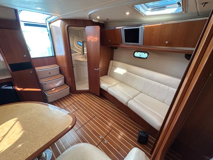 2005 Tiara 36 Sovran Photo 13 sur 21