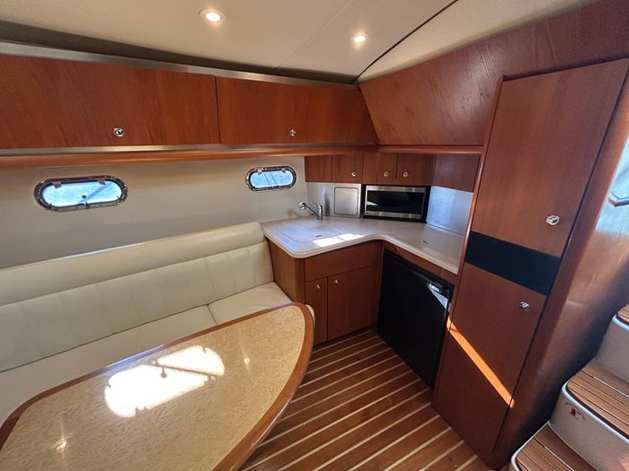 2005 Tiara 36 Sovran Photo 14 sur 21