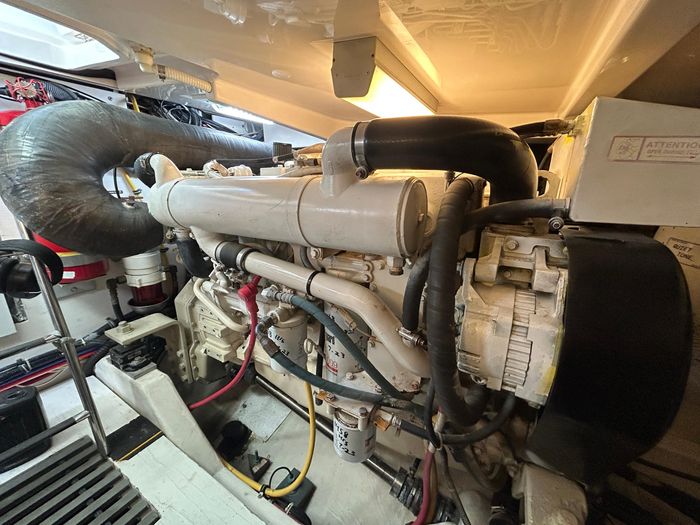 2005 Tiara 36 Sovran Photo 20 sur 21