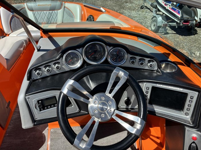 2014 Mastercraft X30 Photo 35 sur 78