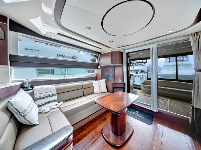 2012 Meridian 441 Sedan Photo 10 sur 34