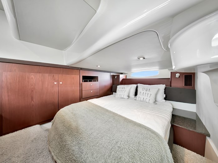 2012 Meridian 441 Sedan Photo 22 sur 34