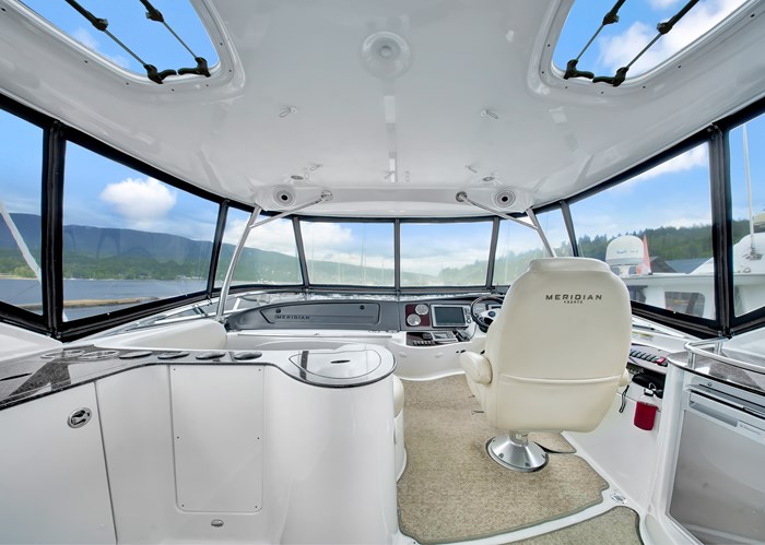 2012 Meridian 441 Sedan Photo 30 sur 34
